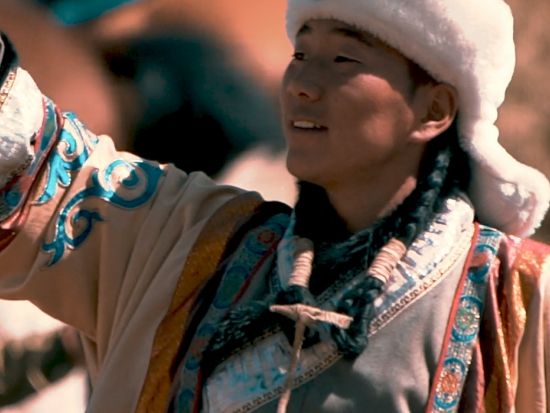 5～10月限定「夏の草原物語」週末でも行ける内モンゴル1泊2日ツアー※シラムレン大草原（ゲル宿泊・騎馬・野外ステージ・詐馬宴）＋フフホト観光（大召寺・博物館）