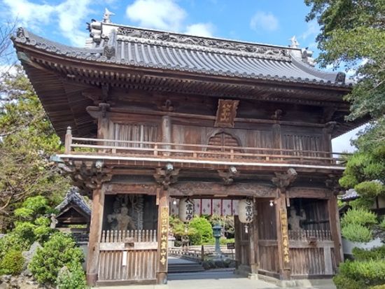 貸切タクシーで行く！四国お遍路10カ寺巡り＜専門の巡礼ガイド（公認先達）同行／最大8名様／徳島駅発＞