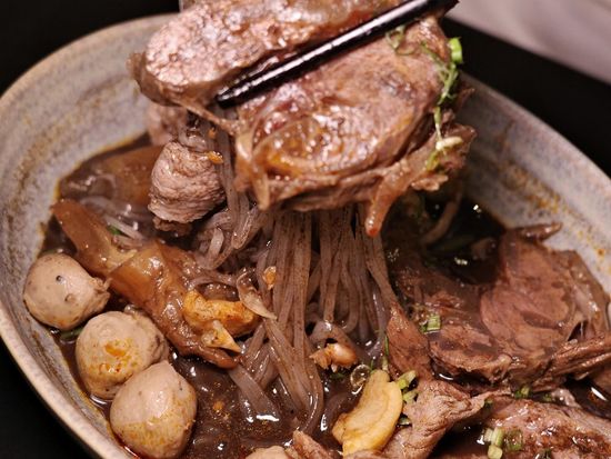 クライングタイガー