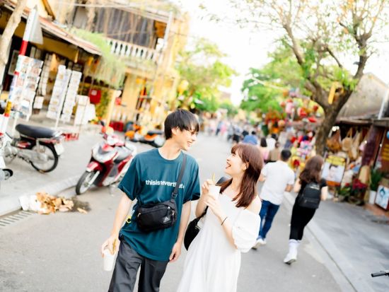 ホイアン カジュアルフォトツアー　プロのカメラマンの撮影でベトナム旅行の思い出を形に残す ＜最大8名／日本語アシスタント＞