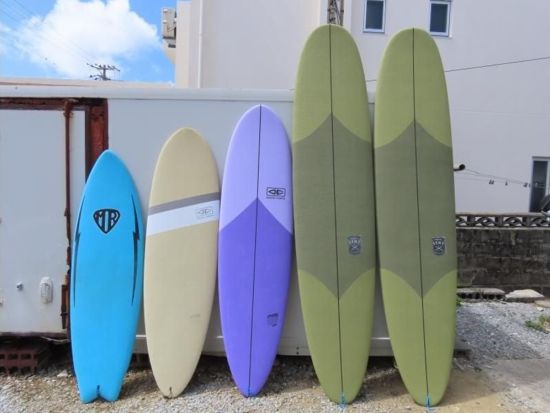 サーフボードレンタルプラン！ ショートボードからロングボードまでご用意 当日20時迄に返却 ＜5歳～／当日予約可能／北谷＞