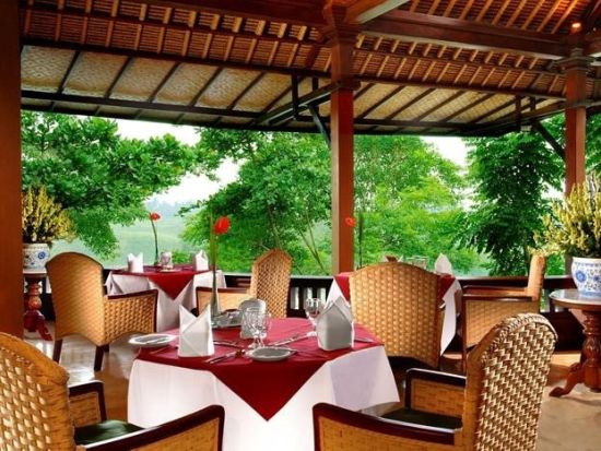 テラスレストラン「Terrace Restaurant」食事券＆事前予約サービス　ピタマハリゾートで味わうインドネシア料理＜送迎手配可／シャトル乗り放題＞