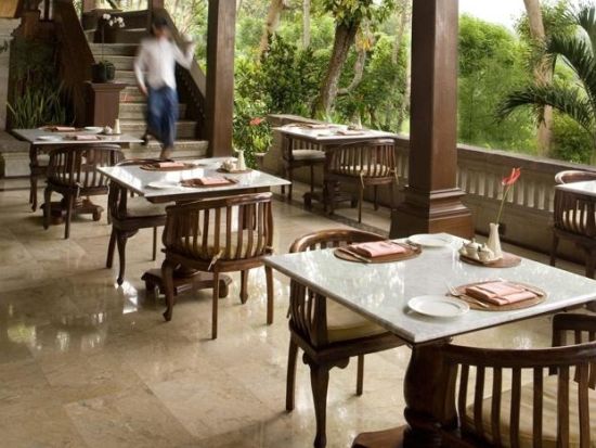 テラスレストラン「Terrace Restaurant」食事券＆事前予約サービス　ピタマハリゾートで味わうインドネシア料理＜送迎手配可／シャトル乗り放題＞