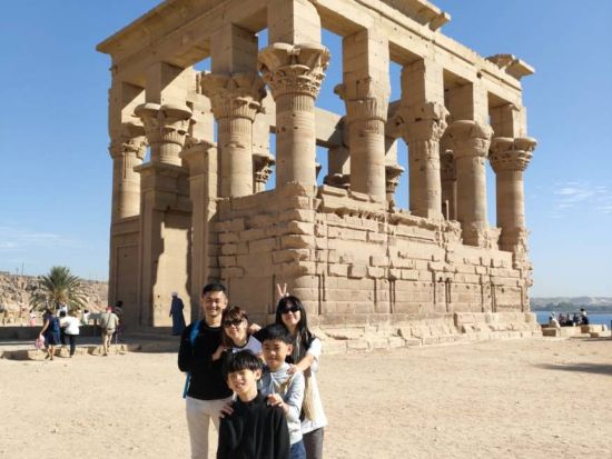 【カイロ空港発着　エジプト周遊8泊9日】　カイロ＋ルクソール＋アスワン＋アブシンベル　寝台列車移動付き＜日本語／国内線航空券込み／貸切＞