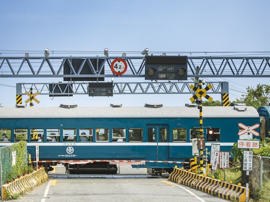 藍皮解憂号（Breezy Blue）乗車券事前購入　枋寮～台東をレトロ列車で巡る絶景旅 ＜お弁当またはアフタヌーンティー付き／中国語／片道／屏東・台東発着＞