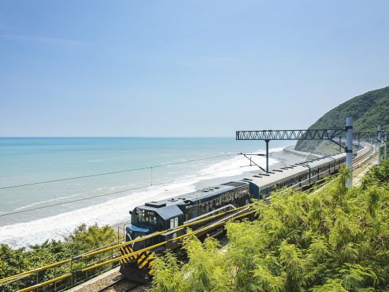 藍皮解憂号（Breezy Blue）乗車券事前購入　枋寮～台東をレトロ列車で巡る絶景旅 ＜お弁当またはアフタヌーンティー付き／中国語／片道／屏東・台東発着＞