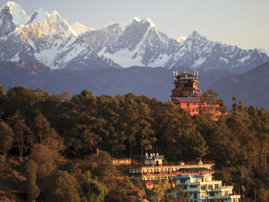 【1泊2日】ナガルコット日の出鑑賞ツアー＊空港発着も選択可能＜英語または日本語ガイド／カトマンズ発＞