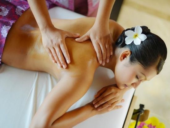 【帰国日プラン】「アヤナリゾート・バリ」タラソテラピープール付スパ体験＋3ディナー＜ホテルお迎え／空港お送り／シャトル乗り放題＞