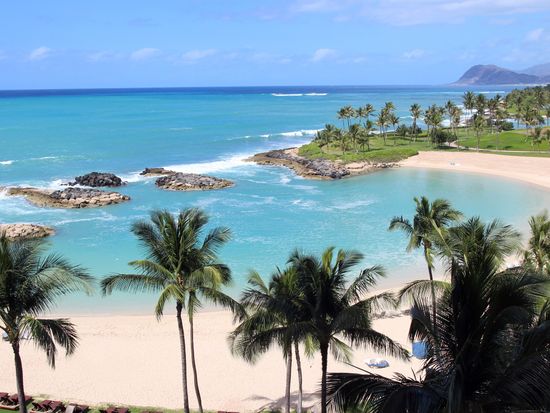 Hawaii_Oahu_West_Oahu_West Side_Ko Olina_shutterstock_585484094