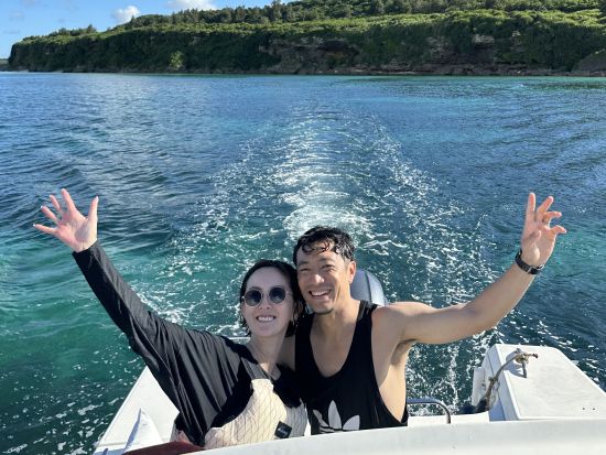 【貸切／大神島】ボートチャーター半日ツアー！島尻船主組合長がご案内 島周遊×シュノーケル×洞窟探検など自由に満喫＜7名まで／クーラーボックス・器材貸出＞