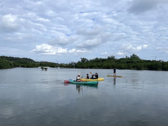 島尻マングローブカヤックツアー！ガイド歴28年のたっちゃんがご案内 宮古諸島最大規模の自然を探検＜午前・午後／2時間／3歳～／宮古島＞