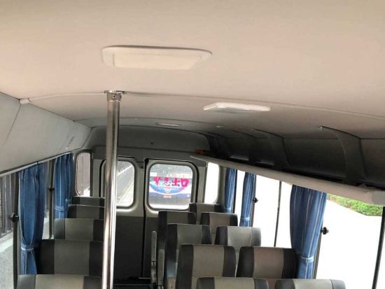 【中型バス空港送迎】桃園国際空港 ⇔ 台北または新北市内 ＜最大20名／貸切／中国語ドライバー＞