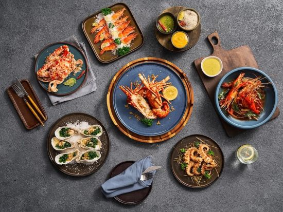 オールシーズンズ「All Seasons」食事券＆事前予約サービス　シーフードビュッフェディナー＋ロブスター追加プランあり＜ダナン／送迎オプションあり＞