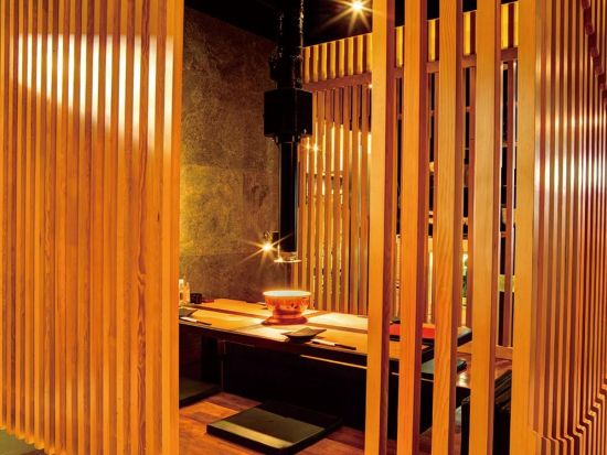 炭火焼肉BISTRO山城牛 全12品 山城牛の極上部位をコース料理で味わう ＜那覇・松山＞