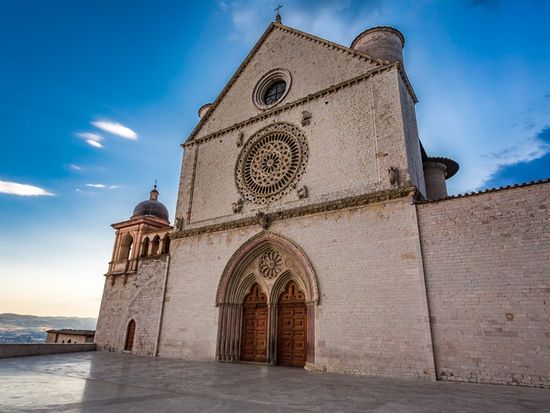 n-assisi-umbria-italy-2025-03-24-03-23-25-utc