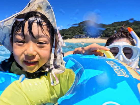 【ファミリー貸切】ウミガメシュノーケリング体験ツアー！水中動画無料プレゼント！遭遇率99.8%* 奄美の海で特別な思い出を＜約3時間＞byダイブセンターOKKY