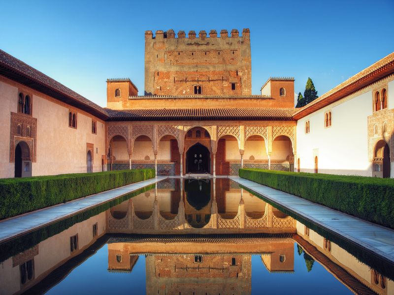 Alhambra shutterstock_58034944