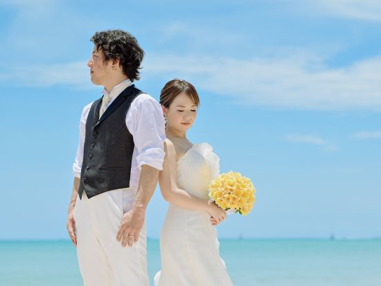 バリ島フォトウェディング　ビーチで撮影＆ご新婦様ヘアメイク込み ＜撮影45分／日本語対応＞