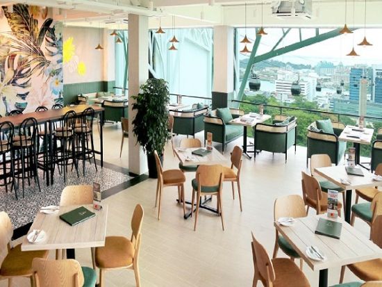 音楽と水のショー「ウィング・オブ・タイム（Wings of Time）」鑑賞 ＜夕食付き／日本語ガイド＞