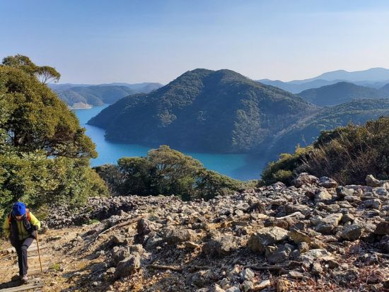 金田城歴史トレッキングツアー 城山を巡る2つのルートで対馬の時空を旅するひととき＜行動食・おやつ付／3時間 or 5時間＞