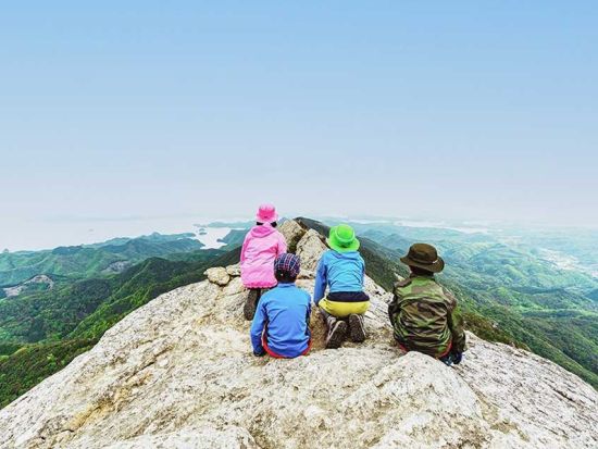 対馬の名峰・白嶽トレッキングツアー 霊山として崇められた天然記念物の原生林へ！＜行動食・おやつ付／5時間＞