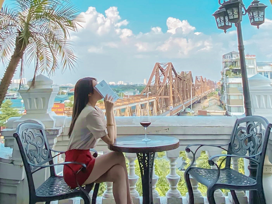 Serein Cafe & Lounge7