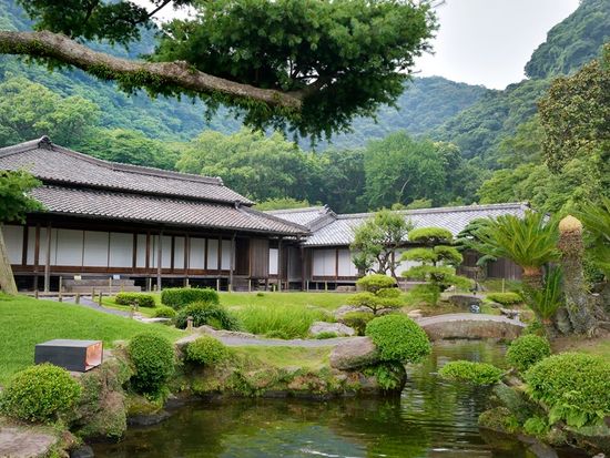 pixta_24485475_M仙巌園