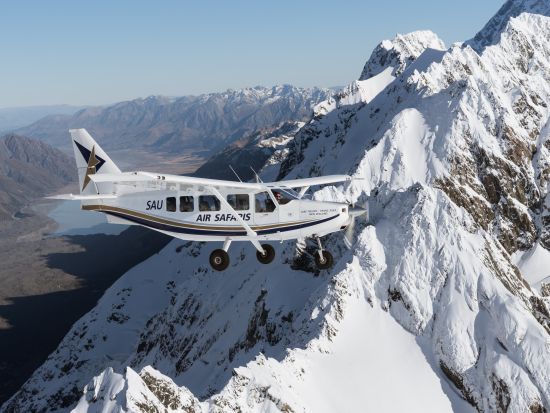 セスナ遊覧飛行　マウントクックを上空から観光＜英語パイロット・日本語ガイドマップ付き／テカポ・フランツ ジョセフ発＞