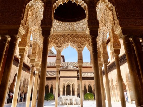 アルハンブラ宮殿＆ナスル朝宮殿 優先入場チケット事前予約＊申込と同時に即予約確定