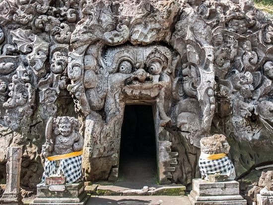 Pura Goa Gajah_shutterstock_648623941