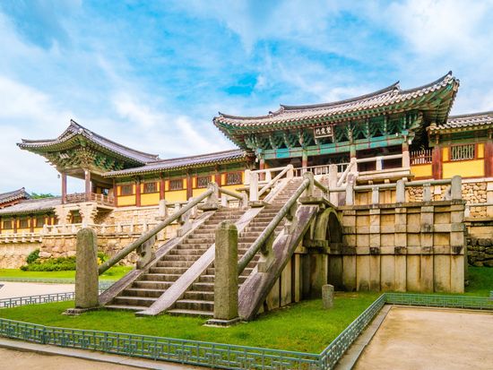 Korea_Gyeongju_Bulguksa_仏国寺_shutterstock_788621149