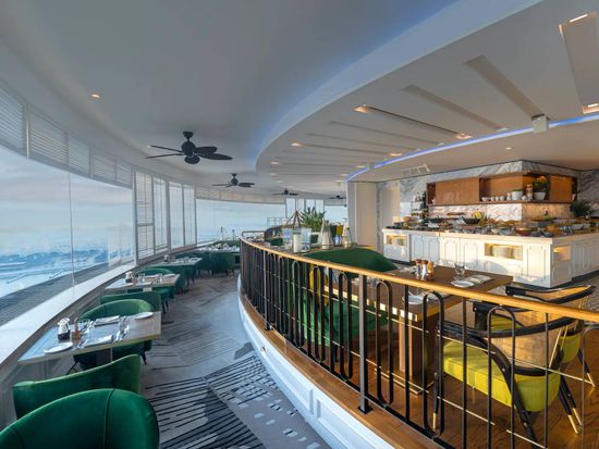 Al-Dawwar-Revolving-Restaurant