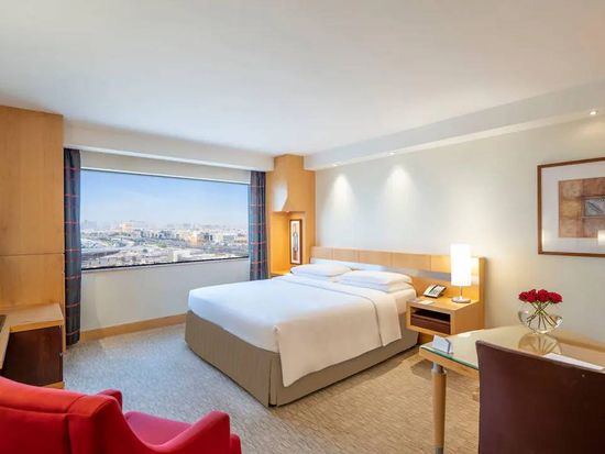 Hyatt-Regency-Dubai-King-City-View