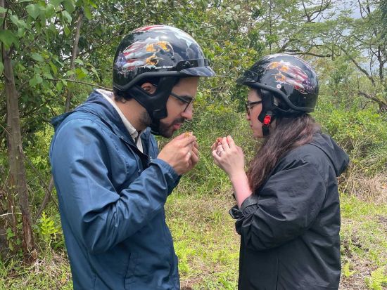 ハワイ島　ATVツアー　4人乗りバギー　広大な牧場内を四輪バギーで巡る！果物狩り＆動物ふれあい体験付き＜午前・午後／英語ガイド＞by オハナ・ランチ