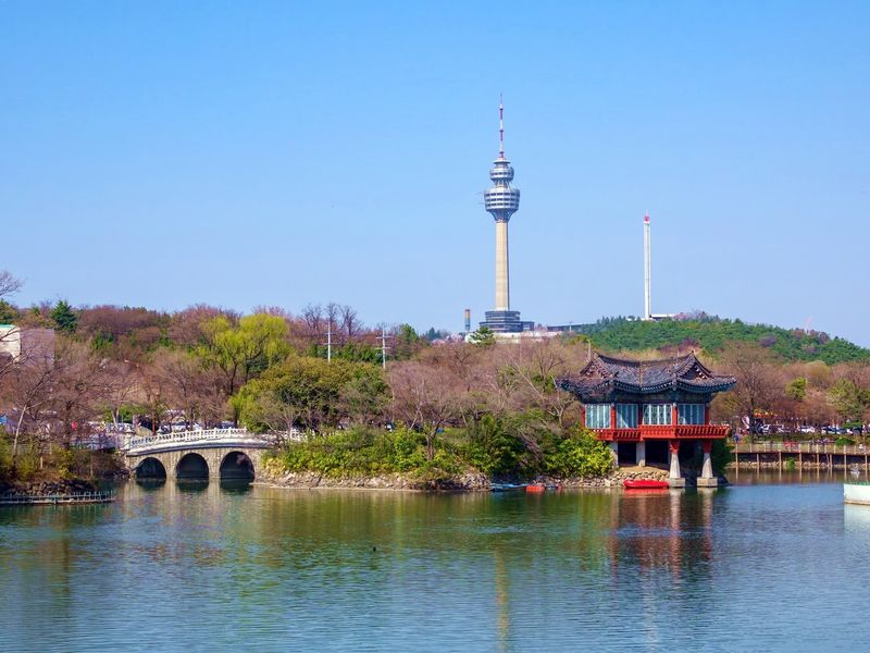 pixta_86753571_M