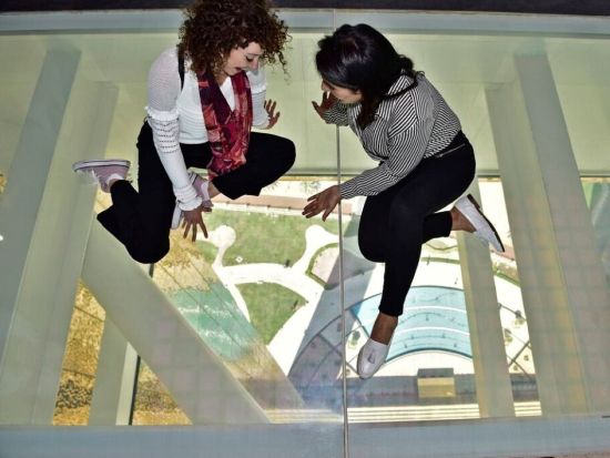 ドバイフレーム (Dubai Frame)入場チケット事前予約ドバイの過去 未来 現在が凝縮！地上150ｍの「世界最大の額縁」から景色を楽しめる！　＊即予約確定