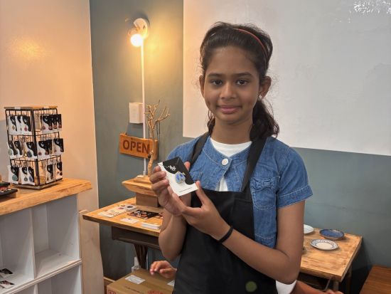 金継ぎで作る小物体験 日本の伝統技法で箸置きまたはストラップを制作＜1時間／7歳～／那覇市＞