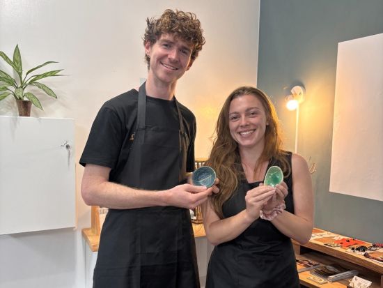 金継ぎ体験 壊れた器に新たな命を吹き込む美と再生に触れるワークショップ＜作品持ち帰りOK／1時間30分～2時間／7歳～／那覇市＞