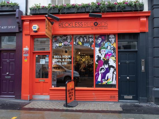 英国音楽好き必見！ソーホー名所めぐりウォーキングツアー＜2時間／英語ガイド／ロンドン発＞