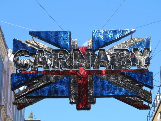 テイラー・スウィフト『London Boy』ロケ地巡りウォーキングツアー＜5～9月／2時間／英語ガイド／ロンドン発＞