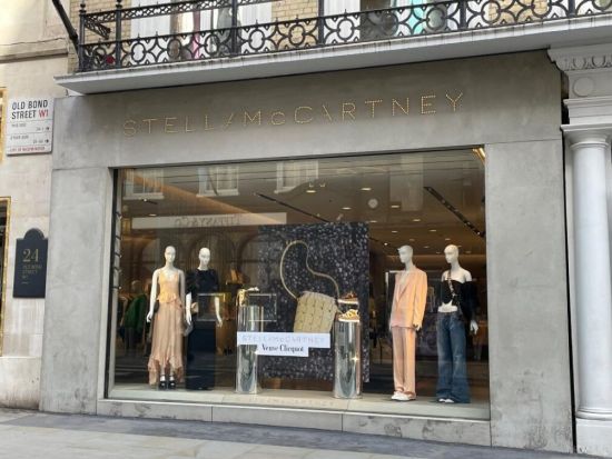 テイラー・スウィフト『London Boy』ロケ地巡りウォーキングツアー＜5～9月／2時間／英語ガイド／ロンドン発＞