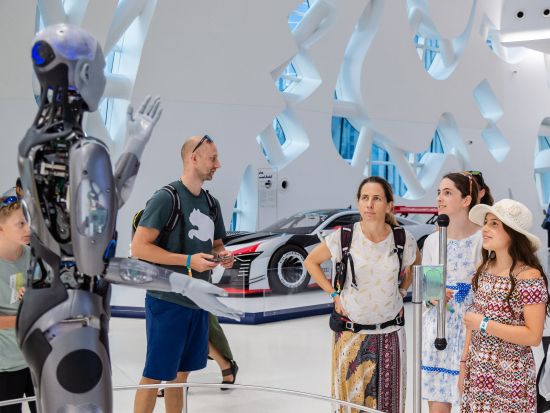 未来博物館 (Museum of The Future)　入場チケット事前予約　特典付きパイオニア・パスあり　＊即予約確定