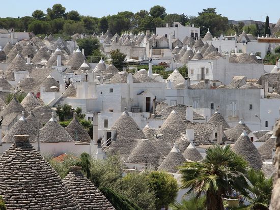 trulli-2872033_1280