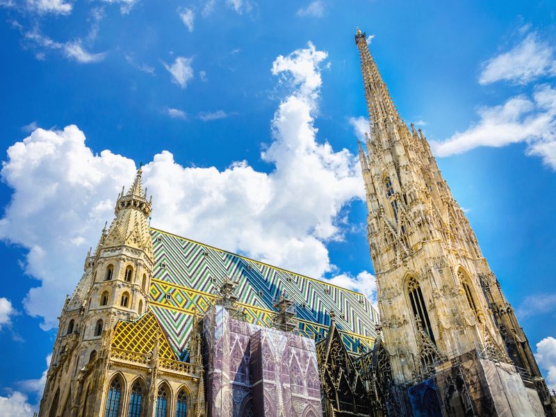 Austria_Vienna_St Stephen's Cathedral_shutterstock_338394221