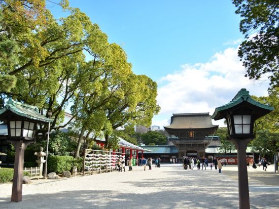 福岡市内発着貸切観光タクシー 筥崎宮と洋館で味わう絶品フレンチコース オプションで着付け体験も有＜3時間半／午前・夕方／送迎有＞by HEARTS TRIP