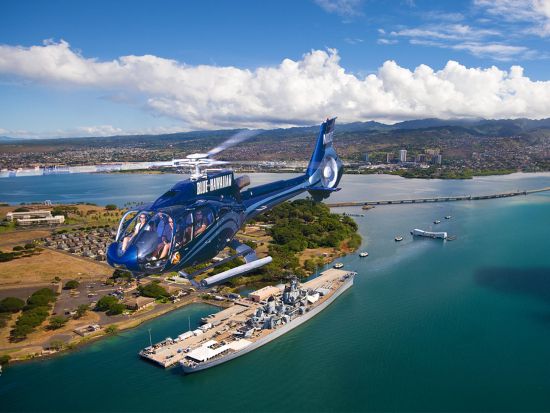 ヘリコプター遊覧飛行　オアフ島の見どころを上空から堪能＜50分または65分／英語パイロット＞by ブルーハワイアンヘリコプターズ