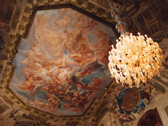 ウィーン ベルヴェデーレ宮殿ガイド付きツアー＜英語ガイド＞