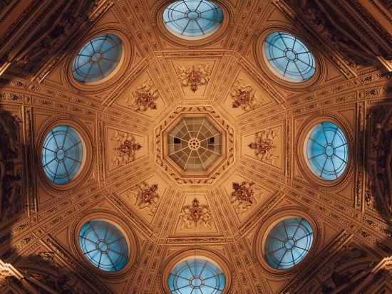 ウィーン ベルヴェデーレ宮殿ガイド付きツアー＜英語ガイド＞