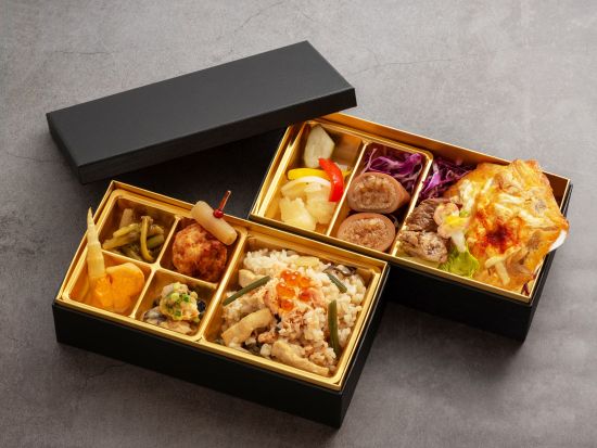 青森ねぶた祭プレミアム観覧席2026　青森の夏の風物詩 ねぶた祭を、特別な時間と空間で堪能！＜2026年8月2日〜6日／1～2名席／平和公園通り特設会場＞
