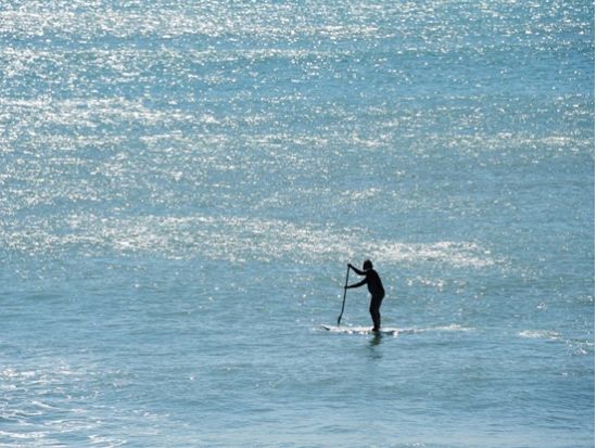 海SUP★エメラルドグリーンに囲まれた石垣島の美ら海を存分に満喫 写真プレゼント付き＜10歳～参加OK／市街地送迎あり／石垣島＞